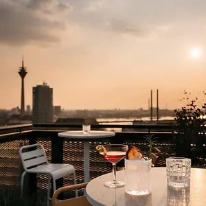Ruby Luna **** Düsseldorf